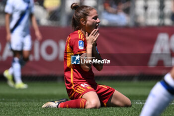 05/05/2024 - Manuela Giugliano of A.S. Roma Women during the Day 26 of Women Serie A Playoffs between A.S. Roma Women vs F.C. Inter on 5 May 2024 at the Tre Fontane Stadium in Rome, Italy. - AS ROMA - FC INTERNAZIONALE WOMEN - SERIE A FEMMINILE - CALCIO