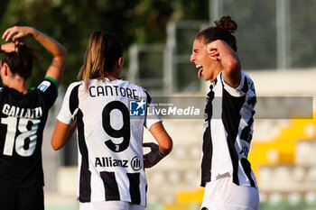 2024-09-01 - Valentina Bergamaschi of Juventus Women celebrates with her teammates scoring the 3-1 goal during the Women's Serie A match between Sassuolo Women and Juventus Women at the Enzo Ricci Stadium in Sassuolo on September 01, 2024 in Sassuolo, Italy. - US SASSUOLO VS JUVENTUS FC - ITALIAN SERIE A WOMEN - SOCCER