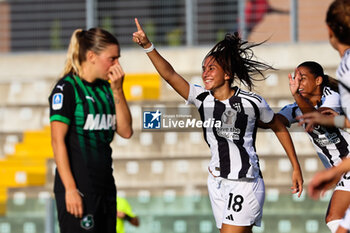 2024-09-01 - Chiara Beccari of Juventus Women celebrates with her teammates scoring the 1-0 goal during the Women's Serie A match between Sassuolo Women and Juventus Women at the Enzo Ricci Stadium in Sassuolo on September 01, 2024 in Sassuolo, Italy. - US SASSUOLO VS JUVENTUS FC - ITALIAN SERIE A WOMEN - SOCCER