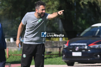 2024-09-20 - Gian Loris Rossi coach of US Sassuolo Femminile gestures during the Soccer- Italian Serie A Women between Napoli Femminile vs US Sassuolo at Arena Giuseppe Piccolo Stadium - NAPOLI FEMMINILE VS US SASSUOLO - ITALIAN SERIE A WOMEN - SOCCER