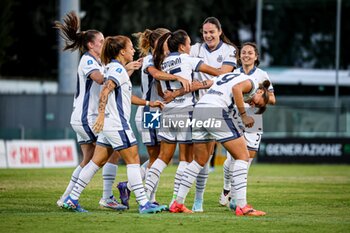 2024-09-28 - Inter Women celebrates with her teammates scoring the 0-1 goal during the Women's Serie A match between Sassuolo Women and Inter Women at the Enzo Ricci Stadium in Sassuolo on September 28, 2024 in Sassuolo, Italy. - US SASSUOLO VS INTER - FC INTERNAZIONALE - ITALIAN SERIE A WOMEN - SOCCER