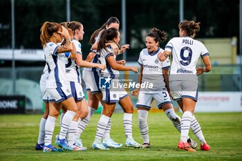 2024-09-28 - Inter Women celebrates with her teammates scoring the 0-1 goal during the Women's Serie A match between Sassuolo Women and Inter Women at the Enzo Ricci Stadium in Sassuolo on September 28, 2024 in Sassuolo, Italy. - US SASSUOLO VS INTER - FC INTERNAZIONALE - ITALIAN SERIE A WOMEN - SOCCER