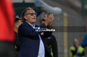 2024-10-13 - Salvatore Mango coach (Napoli Femminile) during the Italian Football Championship League A Women 2024/2025 match between SS Lazio Women vs Napoli Femminile at the on13 October 2024. - LAZIO WOMEN VS NAPOLI FEMMINILE - ITALIAN SERIE A WOMEN - SOCCER