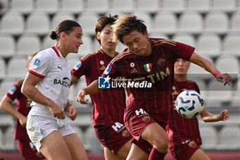 2024-10-20 - Nadine Sorelli of A.C. Milan Femminile and Moeka Minami of A.S. Roma Femminile in action during the 7th day of the Serie A Femminile eBay Championship between A.S. Roma and A.C. Milan Femminile at the Tre Fontane Stadium on October 20, 2024 in Rome, Italy. - AS ROMA VS AC MILAN - ITALIAN SERIE A WOMEN - SOCCER