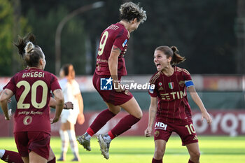 2024-10-20 - Valentina Giacinti of A.S. Roma Femminile celebrates after scoring the gol of 2-1 during the 7th day of the Serie A Femminile eBay Championship between A.S. Roma and A.C. Milan Femminile at the Tre Fontane Stadium on October 20, 2024 in Rome, Italy. - AS ROMA VS AC MILAN - ITALIAN SERIE A WOMEN - SOCCER