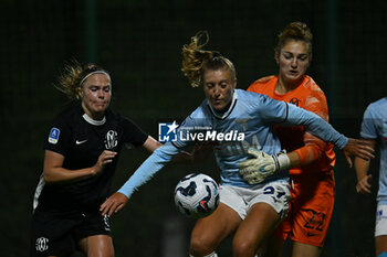 2024-11-02 - Mina Bergersen of F.C. Como Women, Federica D'Auria of S.S. Lazio and Astrid Gilardi of F.C. Como Women in action during the 8th day of the Serie A Femminile eBay Championship between S.S. Lazio and F.C. Como at the Mirko Fersini Stadium on November 2, 2024 in Formello, Italy. - LAZIO WOMEN VS FC COMO WOMEN - ITALIAN SERIE A WOMEN - SOCCER