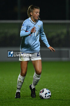 2024-11-02 - Federica D'Auria of S.S. Lazio in action during the 8th day of the Serie A Femminile eBay Championship between S.S. Lazio and F.C. Como at the Mirko Fersini Stadium on November 2, 2024 in Formello, Italy. - LAZIO WOMEN VS FC COMO WOMEN - ITALIAN SERIE A WOMEN - SOCCER