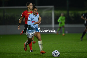 2024-11-02 - Elisabetta Oliviero of S.S. Lazio in action during the 8th day of the Serie A Femminile eBay Championship between S.S. Lazio and F.C. Como at the Mirko Fersini Stadium on November 2, 2024 in Formello, Italy. - LAZIO WOMEN VS FC COMO WOMEN - ITALIAN SERIE A WOMEN - SOCCER