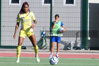 2024-11-03 - Chiara Beccari of Juventus FC in action during the Soccer- Italian Serie A Women between Napoli Femminile vs Juventus FC at Arena Giuseppe Piccolo Stadium - NAPOLI FEMMINILE VS JUVENTUS FC - ITALIAN SERIE A WOMEN - SOCCER