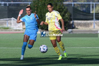 2024-11-03 - Estelle Cascarino of Juventus FC competes for the ball with Tecla Pettenuzzo of Napoli Femminile during the Soccer- Italian Serie A Women between Napoli Femminile vs Juventus FC at Arena Giuseppe Piccolo Stadium - NAPOLI FEMMINILE VS JUVENTUS FC - ITALIAN SERIE A WOMEN - SOCCER