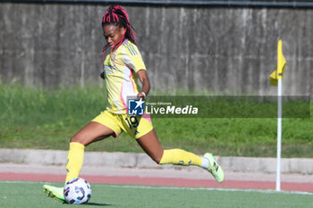 2024-11-03 - Lindsey Thomas of Juventus FC in action during the Soccer- Italian Serie A Women between Napoli Femminile vs Juventus FC at Arena Giuseppe Piccolo Stadium - NAPOLI FEMMINILE VS JUVENTUS FC - ITALIAN SERIE A WOMEN - SOCCER