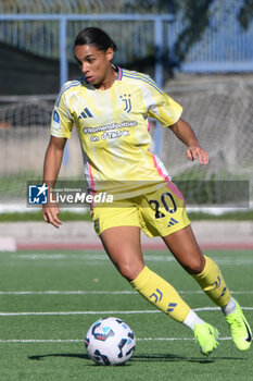 2024-11-03 - Estelle Cascarino of Juventus FC in action during the Soccer- Italian Serie A Women between Napoli Femminile vs Juventus FC at Arena Giuseppe Piccolo Stadium - NAPOLI FEMMINILE VS JUVENTUS FC - ITALIAN SERIE A WOMEN - SOCCER