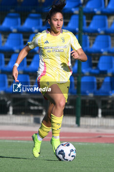 2024-11-03 - Barbara Bonansea of Juventus FC in action during the Soccer- Italian Serie A Women between Napoli Femminile vs Juventus FC at Arena Giuseppe Piccolo Stadium - NAPOLI FEMMINILE VS JUVENTUS FC - ITALIAN SERIE A WOMEN - SOCCER