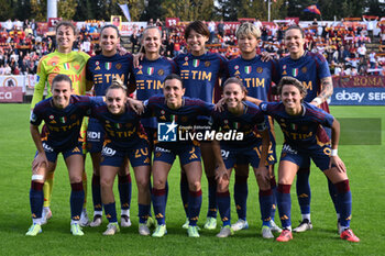 2024-11-09 - A.S. Roma Femminile players are posing for a team photo during the 9th day of the Serie A Femminile eBay Championship between A.S. Roma and A.C.F. Fiorentina Femminile at the Tre Fontane Stadium on November 9, 2024 in Rome, Italy. - AS ROMA VS ACF FIORENTINA - ITALIAN SERIE A WOMEN - SOCCER