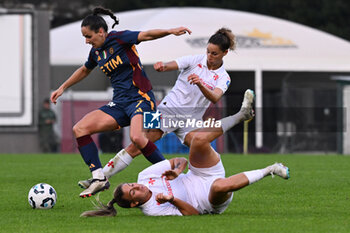 2024-11-09 - Evelyne Viens of A.S. Roma Femminile, Emma Severini of A.C.F Fiorentina and Marina Georgieva of A.C.F Fiorentina in action during the 9th day of the Serie A Femminile eBay Championship between A.S. Roma and A.C.F. Fiorentina Femminile at the Tre Fontane Stadium on November 9, 2024 in Rome, Italy. - AS ROMA VS ACF FIORENTINA - ITALIAN SERIE A WOMEN - SOCCER