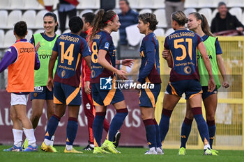 2024-11-09 - A.S. Roma Femminile celebrate the victory during the 9th day of the Serie A Femminile eBay Championship between A.S. Roma and A.C.F. Fiorentina Femminile at the Tre Fontane Stadium on November 9, 2024 in Rome, Italy. - AS ROMA VS ACF FIORENTINA - ITALIAN SERIE A WOMEN - SOCCER