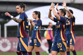 2024-11-09 - A.S. Roma Femminile celebrate the victory during the 9th day of the Serie A Femminile eBay Championship between A.S. Roma and A.C.F. Fiorentina Femminile at the Tre Fontane Stadium on November 9, 2024 in Rome, Italy. - AS ROMA VS ACF FIORENTINA - ITALIAN SERIE A WOMEN - SOCCER