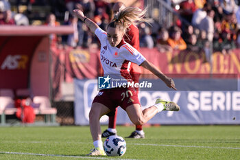 2024-11-17 - AS Roma's Giada Greggi  during the Italian Football Championship League A Women 2024/2025 match between AS Roma vs SS Lazio at the Tre Fontane stadium on 17 November 2024. - AS ROMA VS LAZIO WOMEN - ITALIAN SERIE A WOMEN - SOCCER