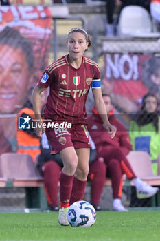 2024-11-17 - AS Roma's Manuela Giugliano during the Italian Football Championship League A Women 2024/2025 match between AS Roma vs SS Lazio at the Tre Fontane stadium on 17 November 2024. - AS ROMA VS LAZIO WOMEN - ITALIAN SERIE A WOMEN - SOCCER