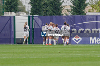 2024-11-24 - #10 Nikola Karczewska (Milan Women) exultation with teammates after scoring the second goal for Milan - ACF FIORENTINA VS AC MILAN - ITALIAN SERIE A WOMEN - SOCCER