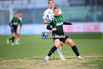 2024-11-24 - Cecilia Prugna ( U.S. Sassuolo Calcio ) Verena Hanshaw ( AS Roma ) - US SASSUOLO VS AS ROMA - ITALIAN SERIE A WOMEN - SOCCER