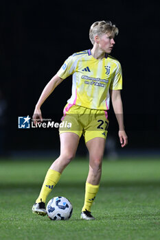 2024-11-24 - Krumbiegel Paulina of Juventus Fc Women during the Serie A match football between Como Calcio Women and Juventus FC Women on 24 of November 2024 at Ferruccio Trabattoni stadium in Seregno, Italy - FC COMO WOMEN VS JUVENTUS FC - ITALIAN SERIE A WOMEN - SOCCER