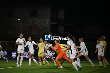 2024-11-24 - Astrid Gilardi of Como Calcio Women during the Serie A match football between Como Calcio Women and Juventus FC Women on 24 of November 2024 at Ferruccio Trabattoni stadium in Seregno, Italy of Juventus Fc Women during the Serie A match football between Como Calcio Women and Juventus FC Women on 24 of November 2024 at Ferruccio Trabattoni stadium in Seregno, Italy - FC COMO WOMEN VS JUVENTUS FC - ITALIAN SERIE A WOMEN - SOCCER