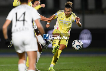 2024-11-24 - Caruso Arianna of Juventus Fc Women during the Serie A match football between Como Calcio Women and Juventus FC Women on 24 of November 2024 at Ferruccio Trabattoni stadium in Seregno, Italy - FC COMO WOMEN VS JUVENTUS FC - ITALIAN SERIE A WOMEN - SOCCER