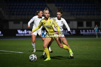 2024-11-24 - Alisha Lehmann of Juventus Fc Women during the Serie A match football between Como Calcio Women and Juventus FC Women on 24 of November 2024 at Ferruccio Trabattoni stadium in Seregno, Italy - FC COMO WOMEN VS JUVENTUS FC - ITALIAN SERIE A WOMEN - SOCCER