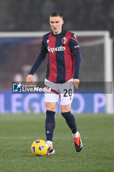 2024-01-05 - Michel Aebischer (Bologna Fc) in action - BOLOGNA FC VS GENOA CFC - ITALIAN SERIE A - SOCCER