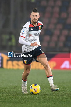2024-01-05 - Radu Dragusin (Genoa Cfc) in action - BOLOGNA FC VS GENOA CFC - ITALIAN SERIE A - SOCCER