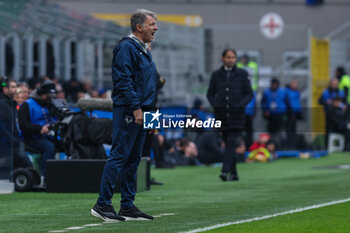 2024-01-06 - Marco Baroni Head Coach of Hellas Verona FC seen in action during Serie A 2023/24 football match between FC Internazionale and Hellas Verona at Giuseppe Meazza Stadium, Milan, Italy on January 06, 2024 - INTER - FC INTERNAZIONALE VS HELLAS VERONA FC - ITALIAN SERIE A - SOCCER