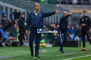 2024-01-06 - Marco Baroni Head Coach of Hellas Verona FC gestures during Serie A 2023/24 football match between FC Internazionale and Hellas Verona at Giuseppe Meazza Stadium, Milan, Italy on January 06, 2024 - INTER - FC INTERNAZIONALE VS HELLAS VERONA FC - ITALIAN SERIE A - SOCCER