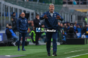 2024-01-06 - Marco Baroni Head Coach of Hellas Verona FC reacts during Serie A 2023/24 football match between FC Internazionale and Hellas Verona at Giuseppe Meazza Stadium, Milan, Italy on January 06, 2024 - INTER - FC INTERNAZIONALE VS HELLAS VERONA FC - ITALIAN SERIE A - SOCCER