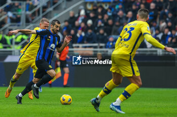 2024-01-06 - Henrikh Mkhitaryan of FC Internazionale seen in action during Serie A 2023/24 football match between FC Internazionale and Hellas Verona at Giuseppe Meazza Stadium, Milan, Italy on January 06, 2024 - INTER - FC INTERNAZIONALE VS HELLAS VERONA FC - ITALIAN SERIE A - SOCCER
