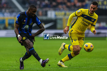 2024-01-06 - Marcus Thuram of FC Internazionale seen in action during Serie A 2023/24 football match between FC Internazionale and Hellas Verona at Giuseppe Meazza Stadium, Milan, Italy on January 06, 2024 - INTER - FC INTERNAZIONALE VS HELLAS VERONA FC - ITALIAN SERIE A - SOCCER