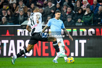 2024-01-07 - Lazio's Mattia Zaccagni in action against Udinese's Silva Souza Walace - UDINESE CALCIO VS SS LAZIO - ITALIAN SERIE A - SOCCER