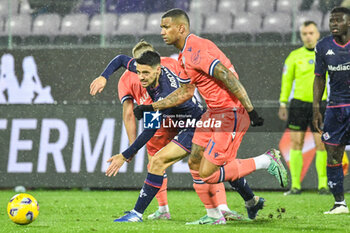 2024-01-14 - Udinese's Walace fights for the ball against Fiorentina's Josip Brekalo - ACF FIORENTINA VS UDINESE CALCIO - ITALIAN SERIE A - SOCCER