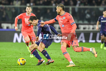 2024-01-14 - Fiorentina's Giacomo Bonaventura fights for the ball against Udinese's Roberto Maximiliano Pereyra - ACF FIORENTINA VS UDINESE CALCIO - ITALIAN SERIE A - SOCCER