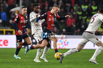 2024-01-13 - Adrien Tameze of Torino contrast Albert Guomundsson of Genoa during Italian Serie A TIM between Genoa CFC vs Torino FC on 13 January 2024 at the Stadio Luigi Ferraris, Genova - GENOA CFC VS TORINO FC - ITALIAN SERIE A - SOCCER