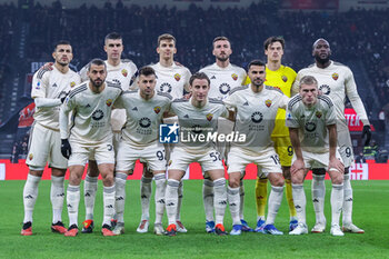 2024-01-14 - AS Roma team line up during Serie A 2023/24 football match between AC Milan and AS Roma at San Siro Stadium, Milan, Italy on January 14, 2024 - AC MILAN VS AS ROMA - ITALIAN SERIE A - SOCCER