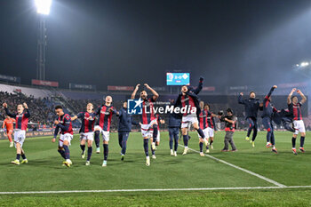 2024-02-14 - Bologna FC's players celebrate the victory - BOLOGNA FC VS ACF FIORENTINA - ITALIAN SERIE A - SOCCER