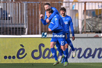2024-01-21 - Empoli FC's midfielder Szymon Zurkowski celebrates after scoring a goal with Empoli FC's defender Ardian Ismajli - EMPOLI FC VS AC MONZA - ITALIAN SERIE A - SOCCER