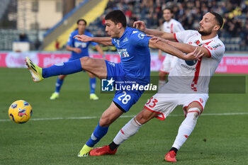 2024-01-21 - Empoli FC's forward Nicolo Cambiaghi against AC Monza's defender Danilo D'Ambrosio - EMPOLI FC VS AC MONZA - ITALIAN SERIE A - SOCCER