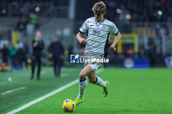 2024-02-28 - Charles De Ketelaere of Atalanta BC seen in action during Serie A 2023/24 football match between FC Internazionale and Atalanta BC at Giuseppe Meazza Stadium, Milan, Italy on February 28, 2024 - INTER - FC INTERNAZIONALE VS ATALANTA BC - ITALIAN SERIE A - SOCCER