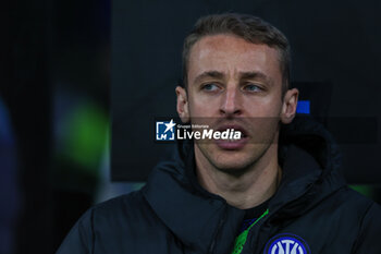 2024-02-28 - Davide Frattesi of FC Internazionale looks on during Serie A 2023/24 football match between FC Internazionale and Atalanta BC at Giuseppe Meazza Stadium, Milan, Italy on February 28, 2024 - INTER - FC INTERNAZIONALE VS ATALANTA BC - ITALIAN SERIE A - SOCCER