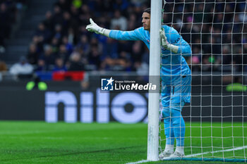 2024-02-28 - Yann Sommer of FC Internazionale seen in action during Serie A 2023/24 football match between FC Internazionale and Atalanta BC at Giuseppe Meazza Stadium, Milan, Italy on February 28, 2024 - INTER - FC INTERNAZIONALE VS ATALANTA BC - ITALIAN SERIE A - SOCCER