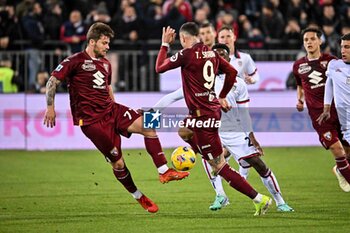 2024-01-26 - Antonio Sanabria of Torino FC, Karol Linetty of Torino FC - CAGLIARI CALCIO VS TORINO FC - ITALIAN SERIE A - SOCCER