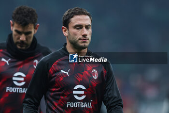 2024-01-27 - Davide Calabria of AC Milan looks on during Serie A 2023/24 football match between AC Milan and Bologna FC at San Siro Stadium, Milan, Italy on January 27, 2024 - AC MILAN VS BOLOGNA FC - ITALIAN SERIE A - SOCCER