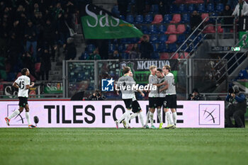 2024-02-03 - Cristian Volpato (Sassuolo) celebrated by his teammate - BOLOGNA FC VS US SASSUOLO - ITALIAN SERIE A - SOCCER